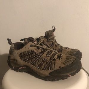 Merrell yokota ventilators women’s size 9 trail